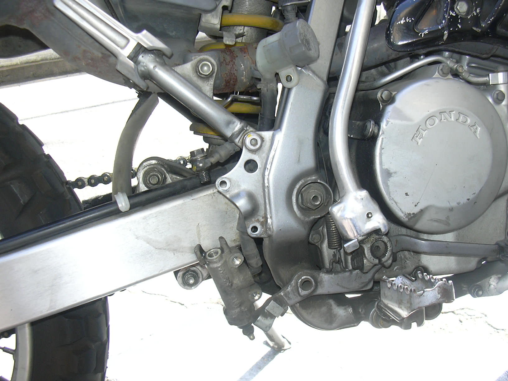 XR250 MD30 リアブレーキキャリパー オマケ サービスマニュアル XR250